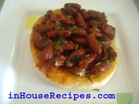 Beans burger-spread beans  on buns